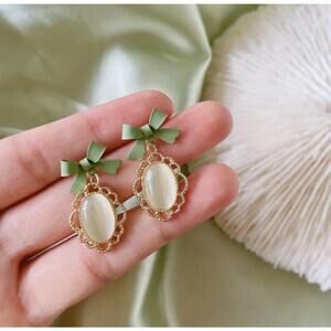 Stunning Bowknot Opal Style Earrings, Gift Earrings, Ear Clip Casual Accessory